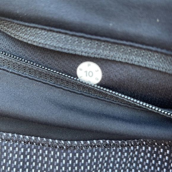 ⭐️ Lululemon Circuit Breaker Skirt - Like NEW! - Picture 3 of 4